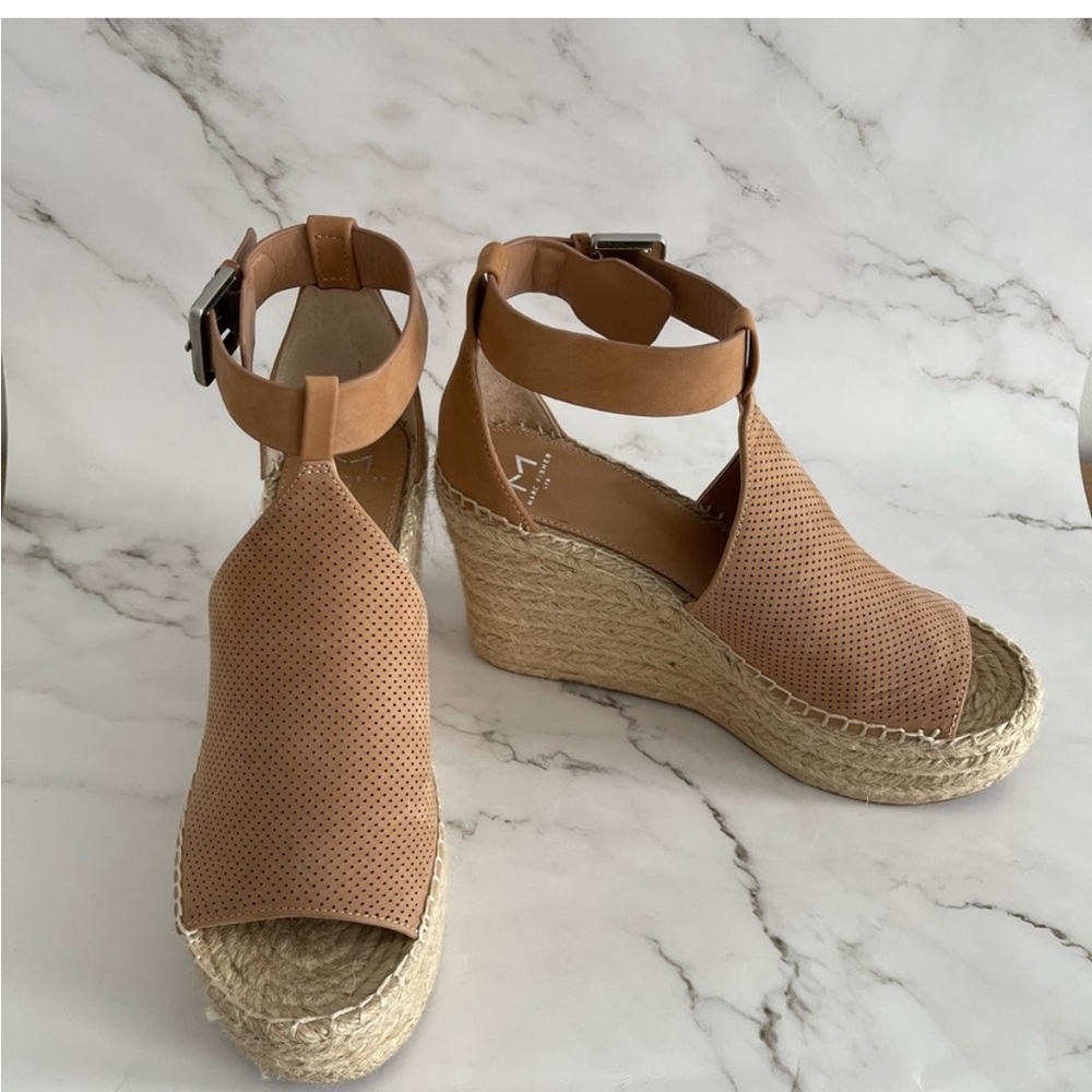 NIB Mlannie Marc Fisher Platform Espadrilles
